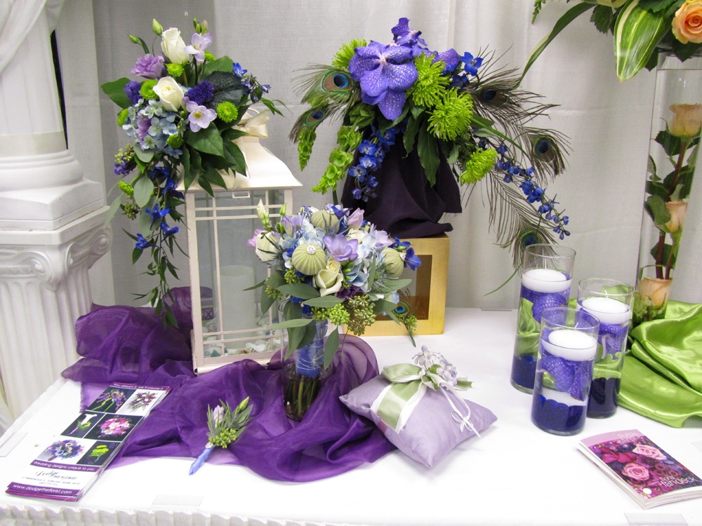 Wedding bouquets and arrangements