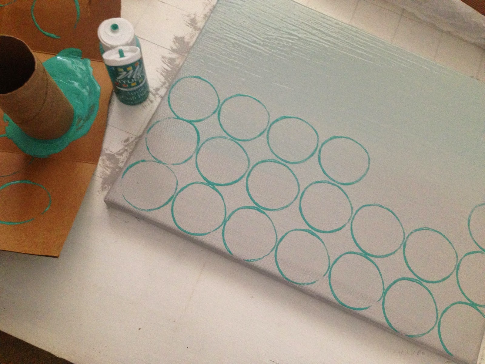 DIY {ombre} canvas art A Hopeful Hood