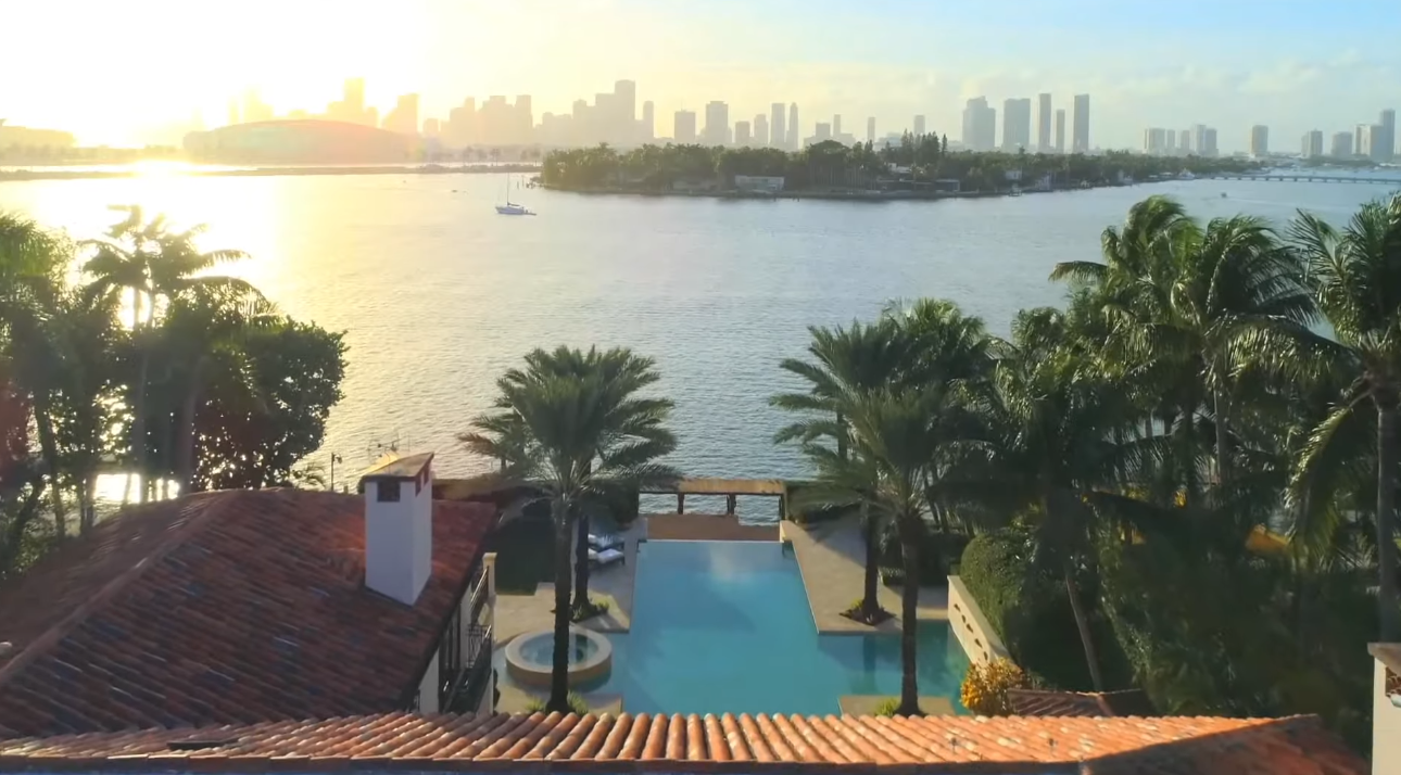 37 Photos vs. $40 Million Star Island Estate, Miami Beach, Florida | LUXURY LISTING - High-End Home & Interior Design Tour 37 Photos vs. $40 Million Star Island Estate, Miami Beach, Florida | LUXURY LISTING - High-End Home & Interior Design Tour