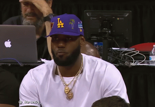 LeBron%2BJames%2Beating%2Bpopcorn.gif