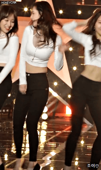 또 레전드 찍어버린듯한 더유닛 우희 직캠 ㄷㄷㄷㄷ.gif | 인스티즈