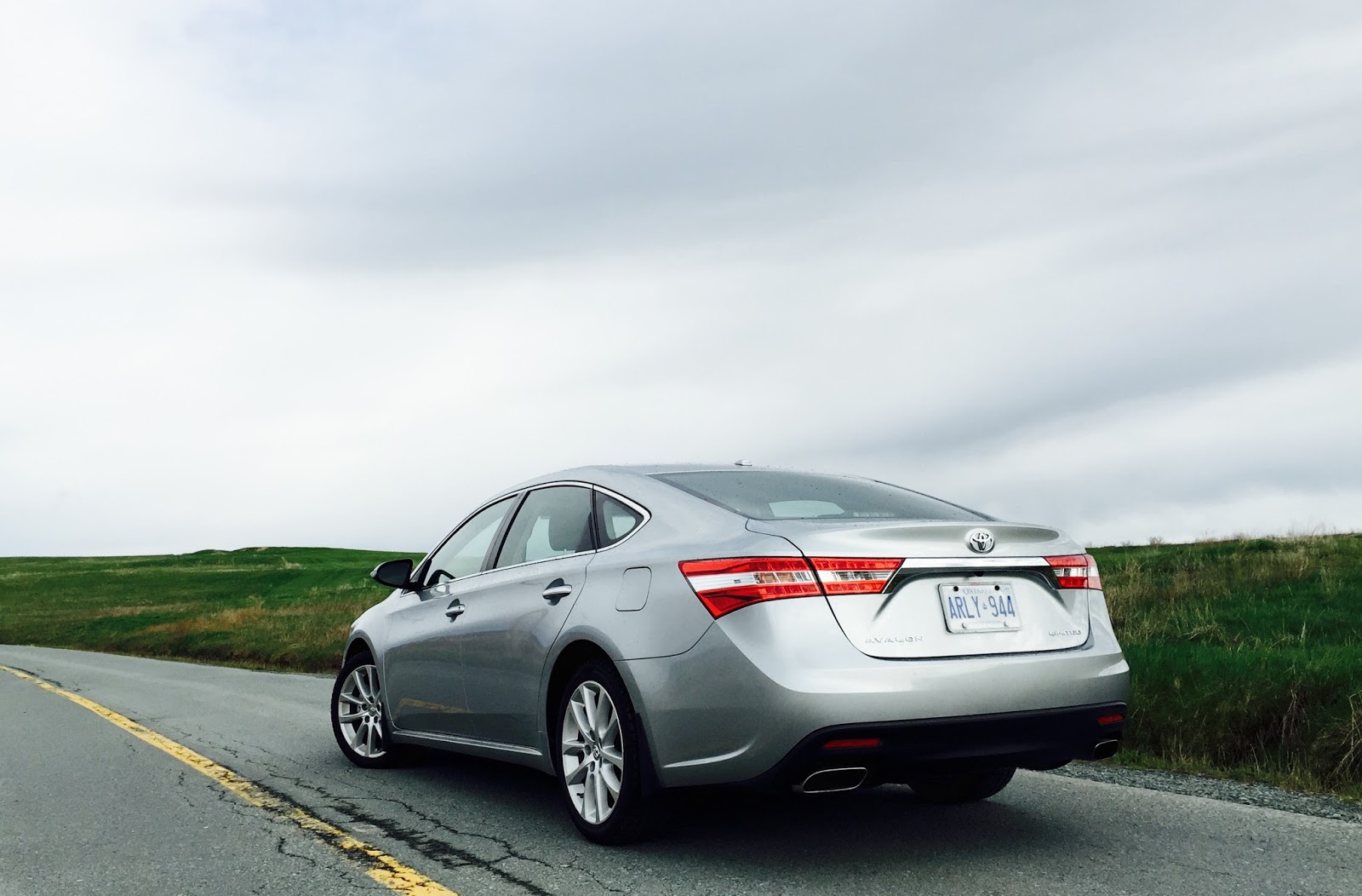 2015 Toyota Avalon Limited Review It S Either A Junior
