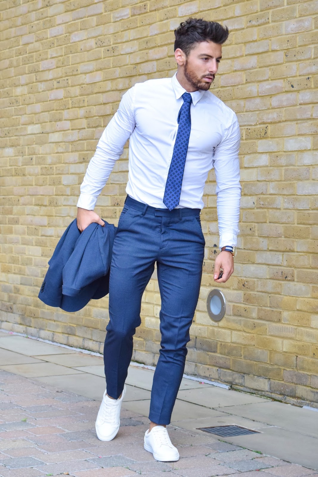 Top 30 Best Graduation Outfits for Guys | Graduation Outfits for Guys