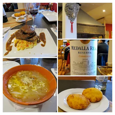 Places to eat in Punta Arenas: meal at Los Ganaderos