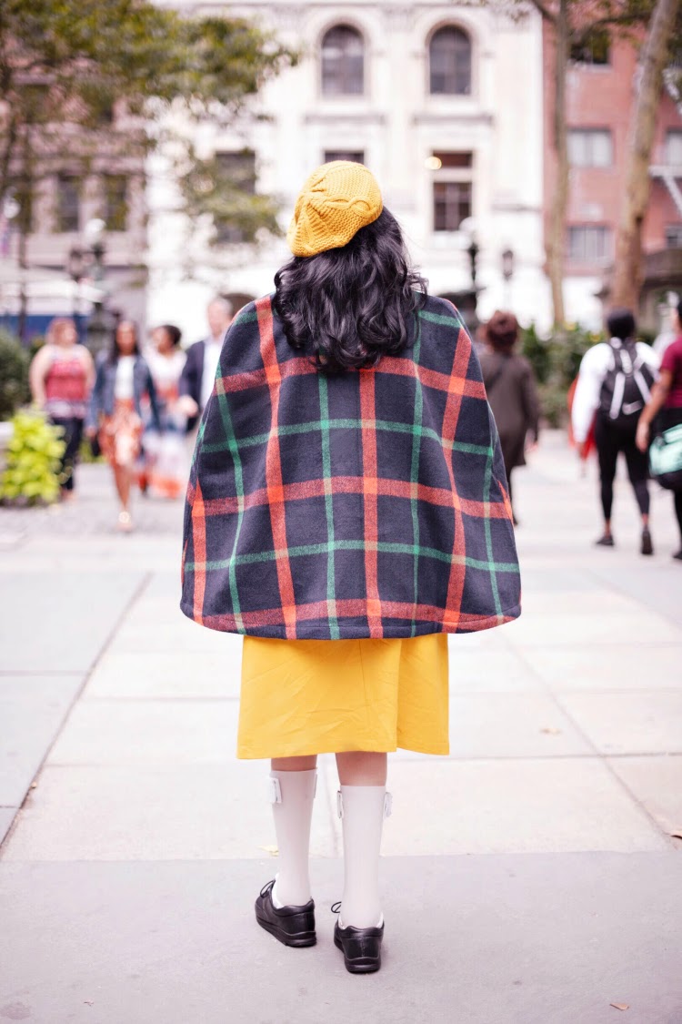 A Vintage Nerd, Modcloth, Fall Vintage Inspired Fashion, Plaid Cape, Vintage Blog, 1960s Style, Mustard Beret, Disability and Fashion, Leg Braces, Body Confidence, Curvy Con Fashion, Body Inspiration, Vintage Inspired Fashion