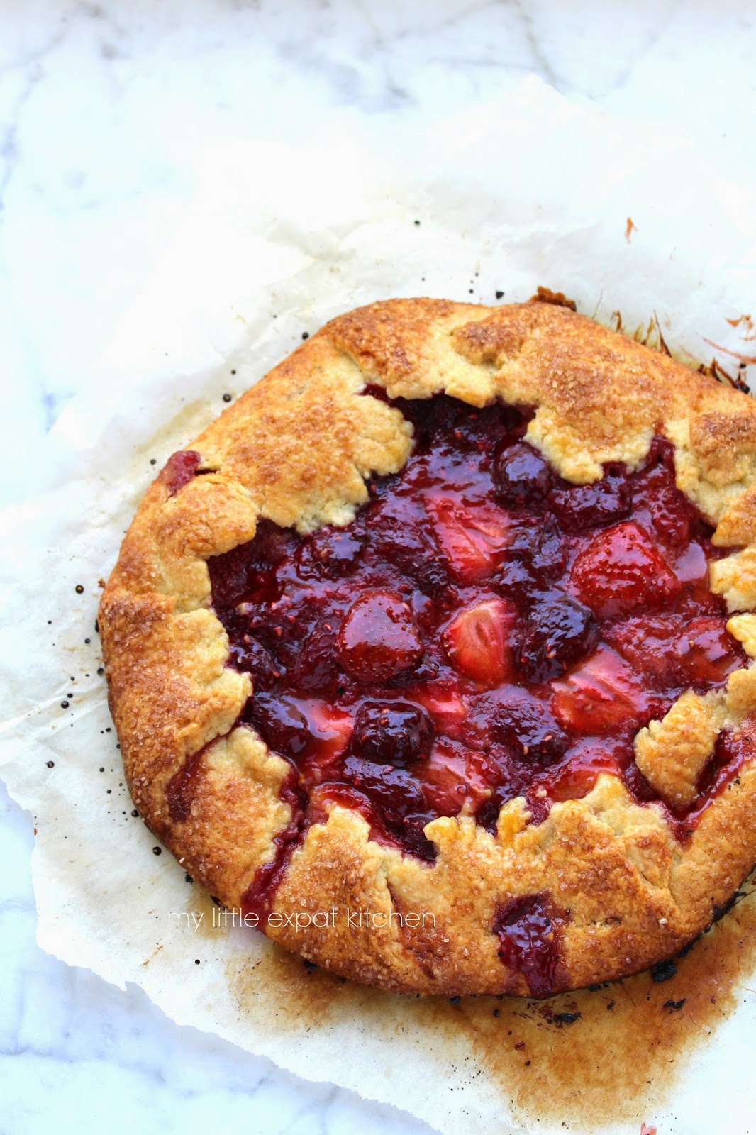 My Little Expat Kitchen Strawberry and raspberry galette