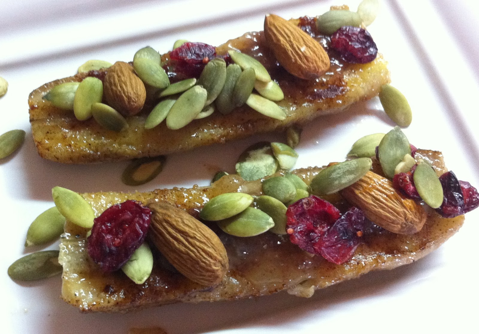 Skinny Simple Recipes Stove top "Baked" Bananas