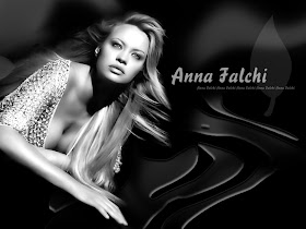 Italian Actress Anna Falchi Wallpaper