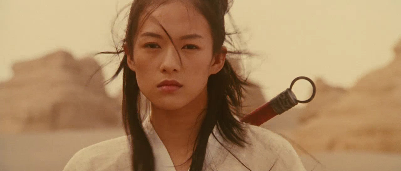 Films Et Séries Tv Avec Zhang Ziyi Movie and TV Cast Screencaps: Zhang Ziyi as Moon / Hero (2002) / 27