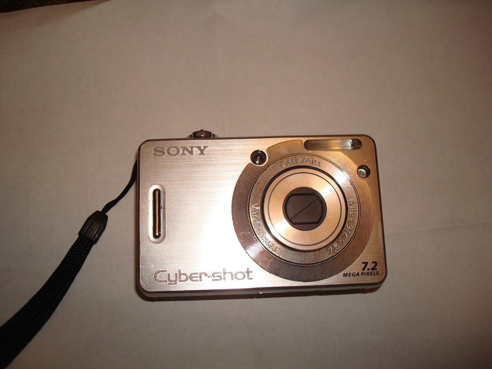 Items For Sale 20 OBO Sony Cyber shot Camera display Screen Does Not Work 