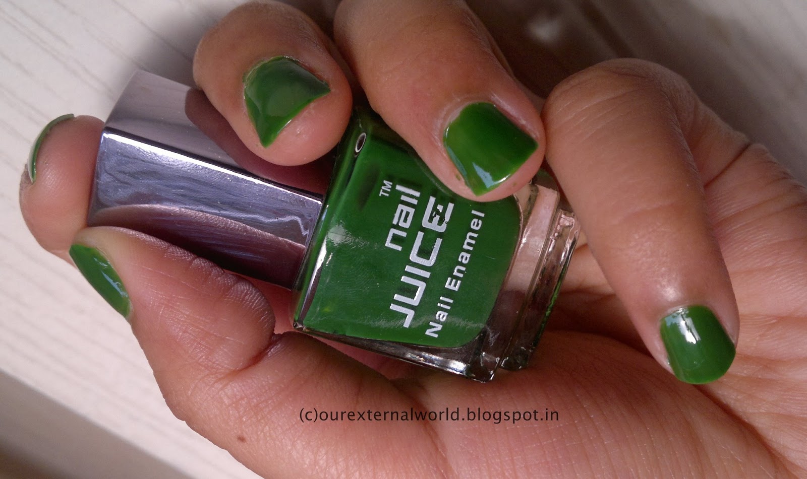 Nail Juice Leaf Green Quick Review and Swatches