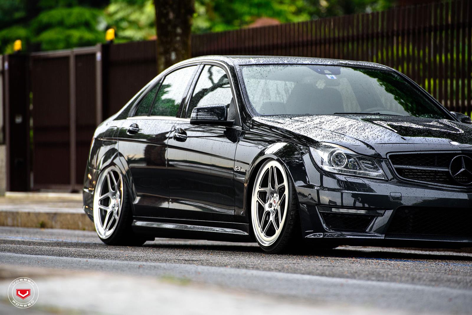 Mercedes Benz W204 C63 Amg On Vossen Lc 104 Benztuning