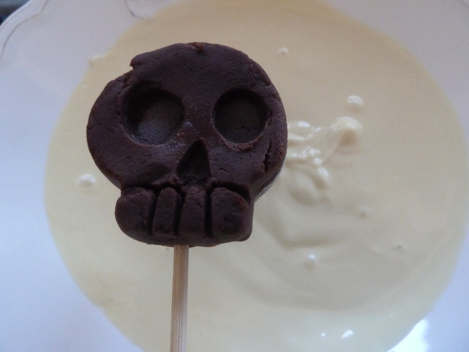 Überall &amp; Nirgendwo: Cake Pops! Grusel-Gespenster-Geburtstags&amp;quot;kuchen&amp;quot;