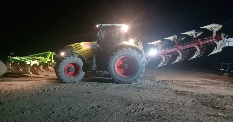 شركة غراب للخدمات الزراعية و الميكنة المتطورة: AXION SERIES 800-870