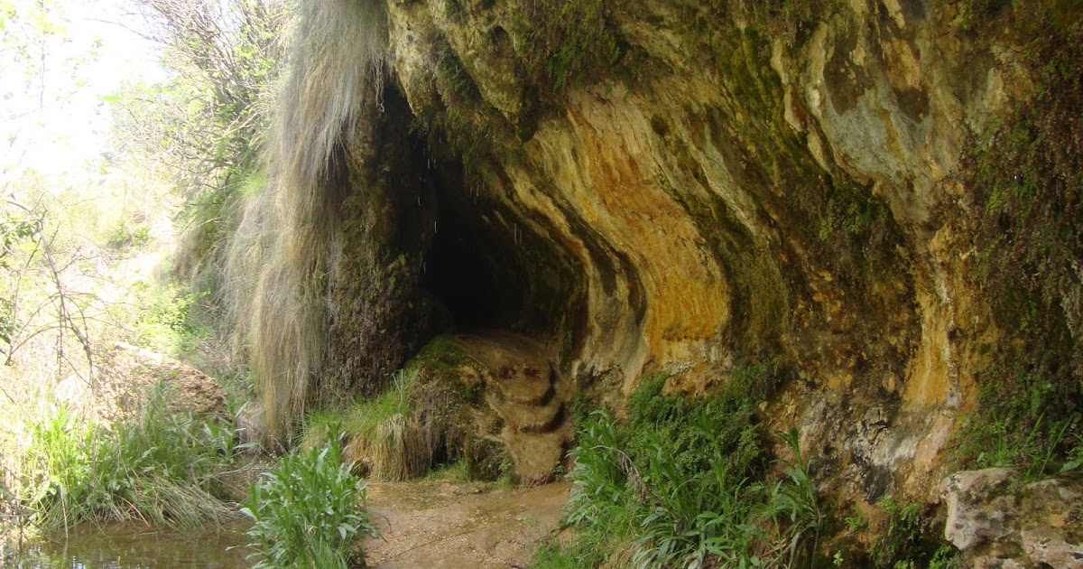 Foto de Cueva de los Ángeles. en Golosalvo, Albacete
