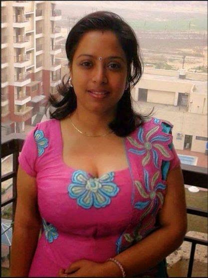 Hot indian porn video download