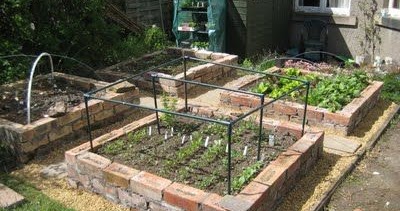 Raised Garden Bed Reclaimed Bricks - rclarkdesigns