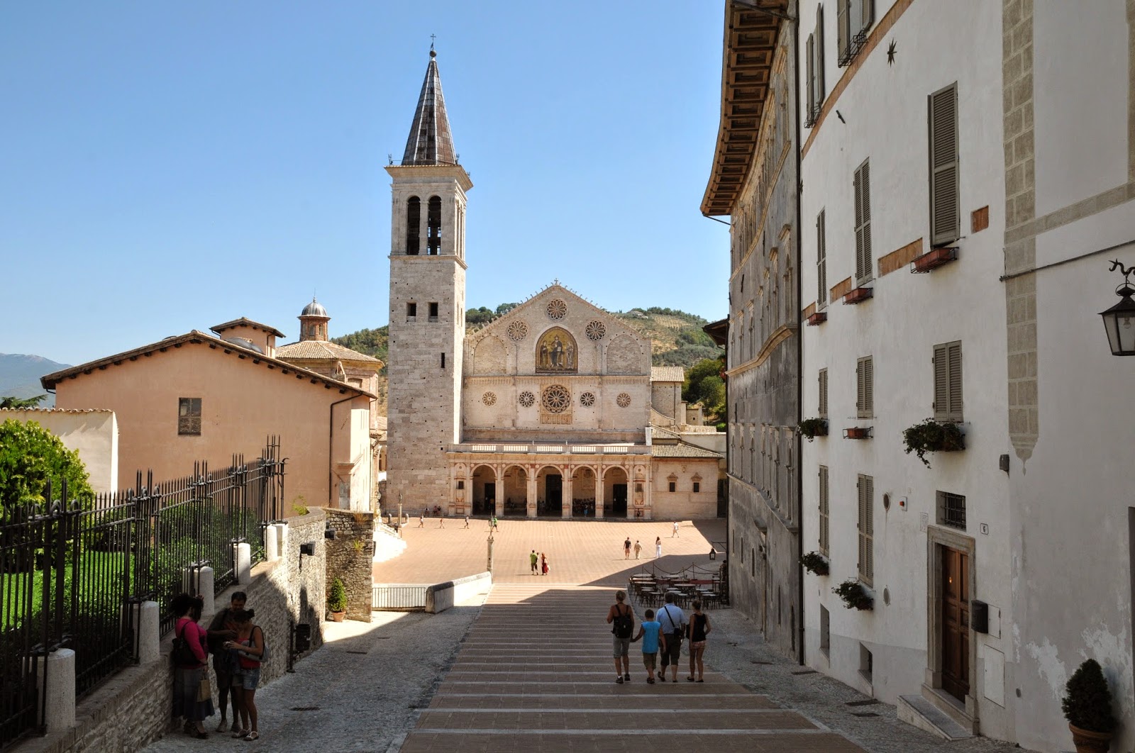 Sulle tracce di Don Matteo tra Gubbio e Spoleto
