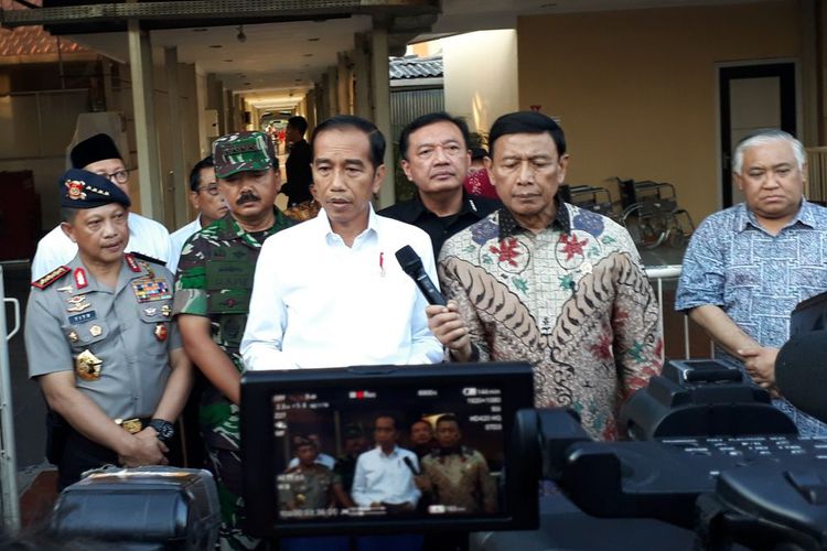 Pernyataan Presiden Joko Widodo Tentang Serangan Bom Bunuh Diri di Surabaya