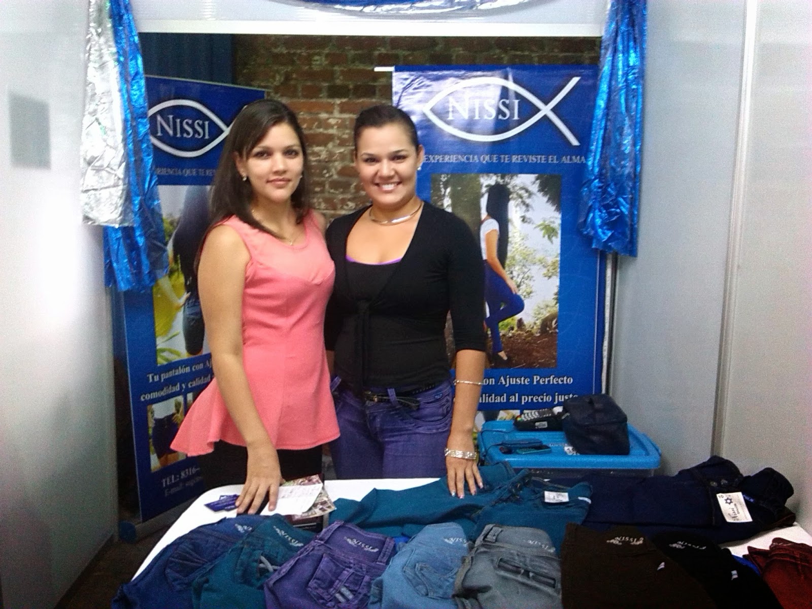 Expositores y diseñadores CRFW: Marca Nissi jeans presente en el Fashion  Week 2014