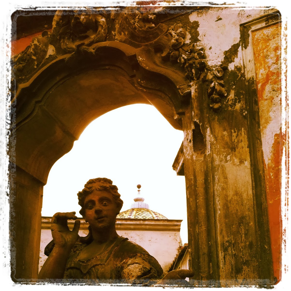 The Greek-Roman Arteries of Naples - Art & Tourism in Rome and Italy