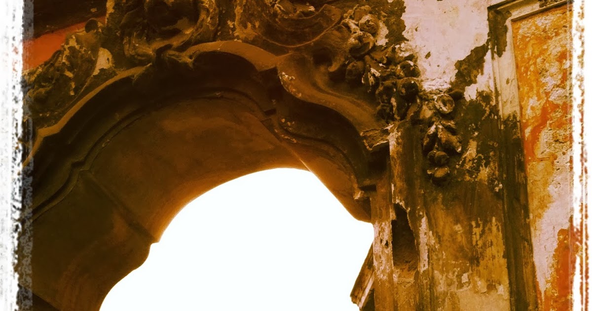The Greek-Roman Arteries of Naples - Art & Tourism in Rome and Italy