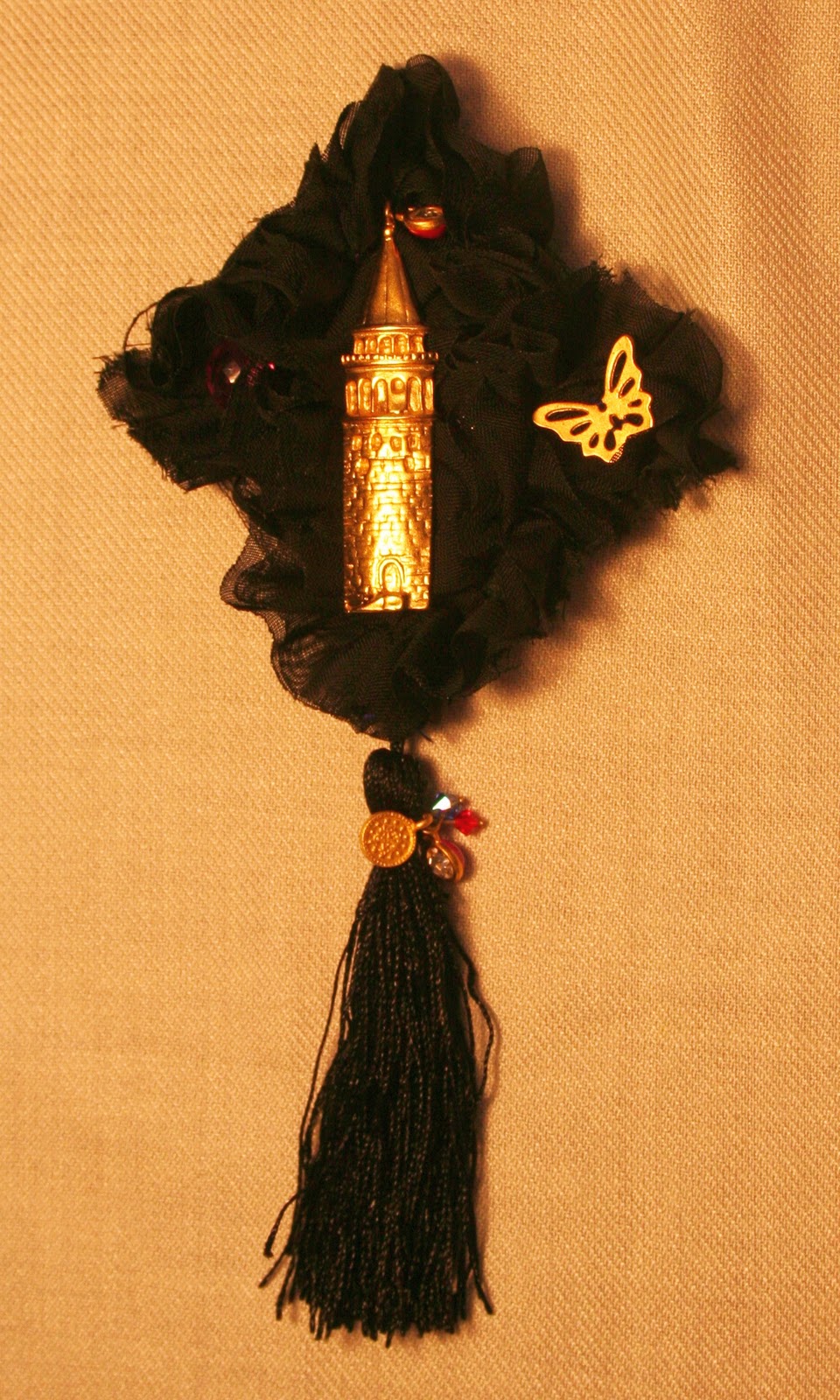 Mutlu Et Broşlarımm