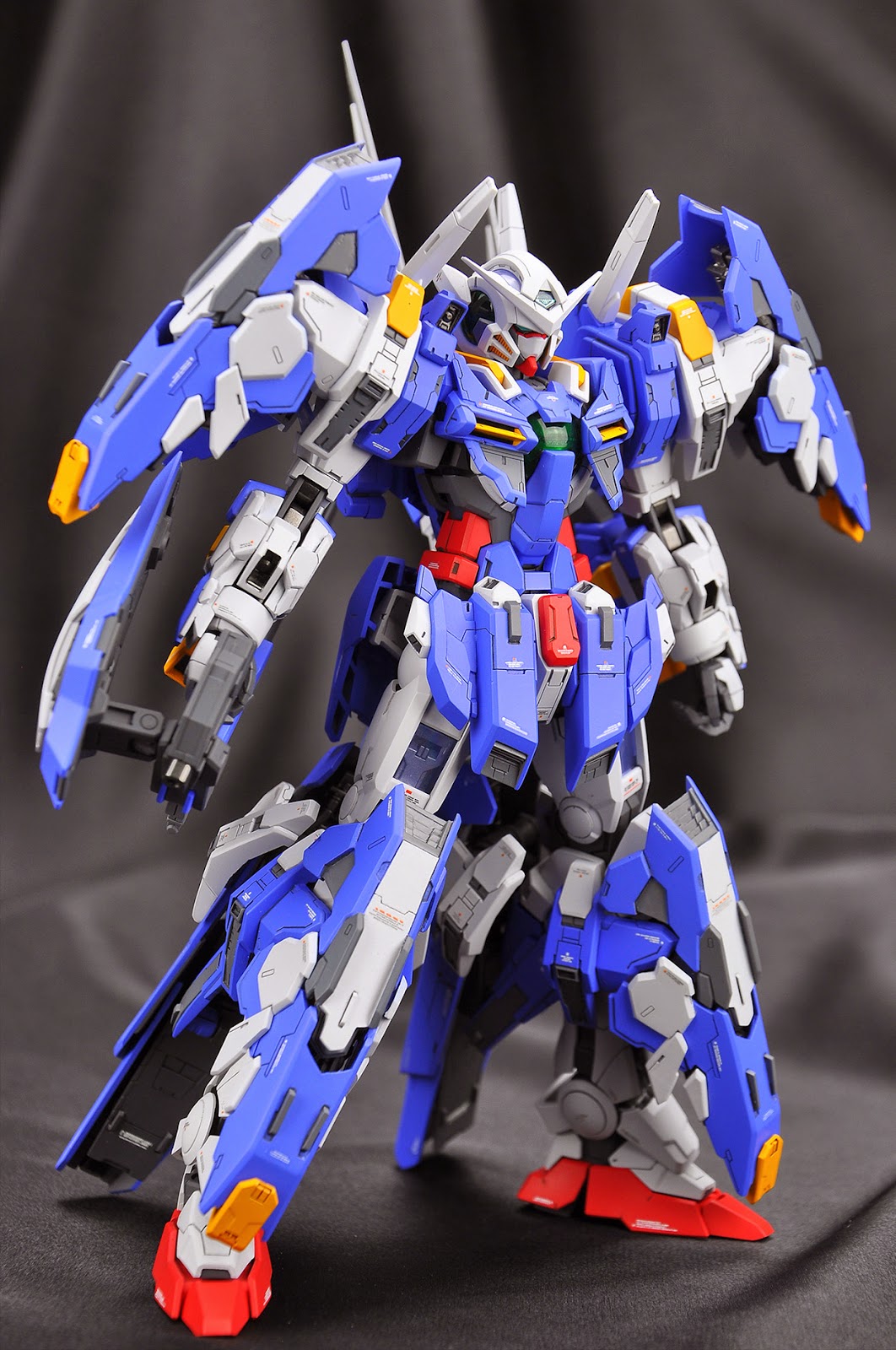GUNDAM GUY: 1/100 Gundam Avalanche Exia - Customized Build