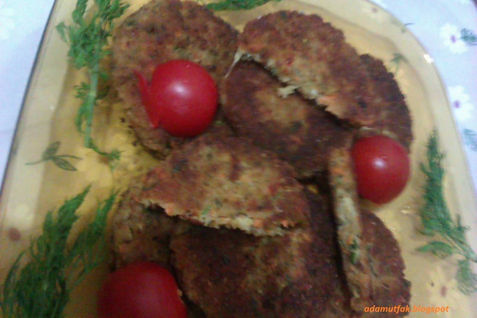 Ada Mutfak�tan Lezzetli Ev Yemekleri Kabaklı Sebzeli Köfte, Kabak