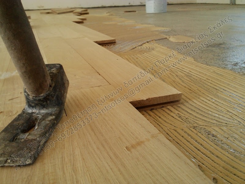 Κολλητό ξύλινο πάτωμα πάνω σε ενδοδαπέδια θέρμανση