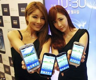 Samsung Galaxy S4 HD Wallpapers girls