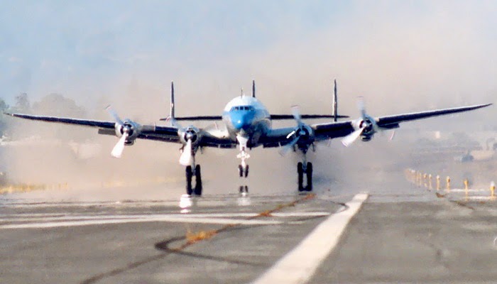 Beli Tahu Goreng, 18 Anggota DRPD Jembrana Tertinggal Pesawat