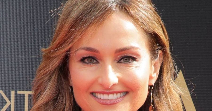 Giada De Laurentiis At Daytime Emmy Awards in Pasadena - Tollywood Boost