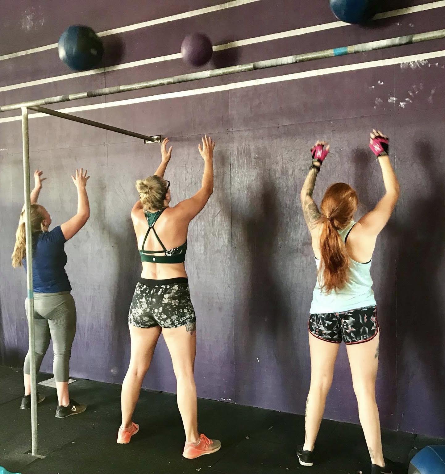 Crossfit Darwin Monday 10 Sep In 10 Mins 7 Rnd 10
