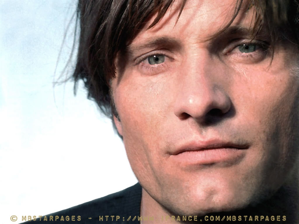 http://3.bp.blogspot.com/-bBBshzRh-oU/TaVefAAGldI/AAAAAAAAAwk/S0G-pNVDK8U/s1600/viggo_mortensen_wallpaper_01_1024.jpg