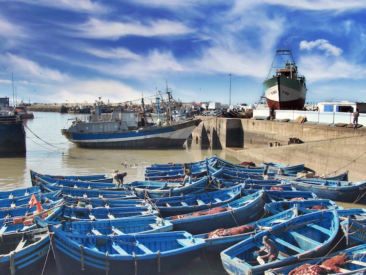 Essaouira atrakcje, Essaouira co zobaczyć, Essaouira film, Essaouira gdzie zjeść, Essaouira Maroko najpiękniejsze miasto, Essaouira ocean plaża, Maroko, Maroko riady, port Essaouira,