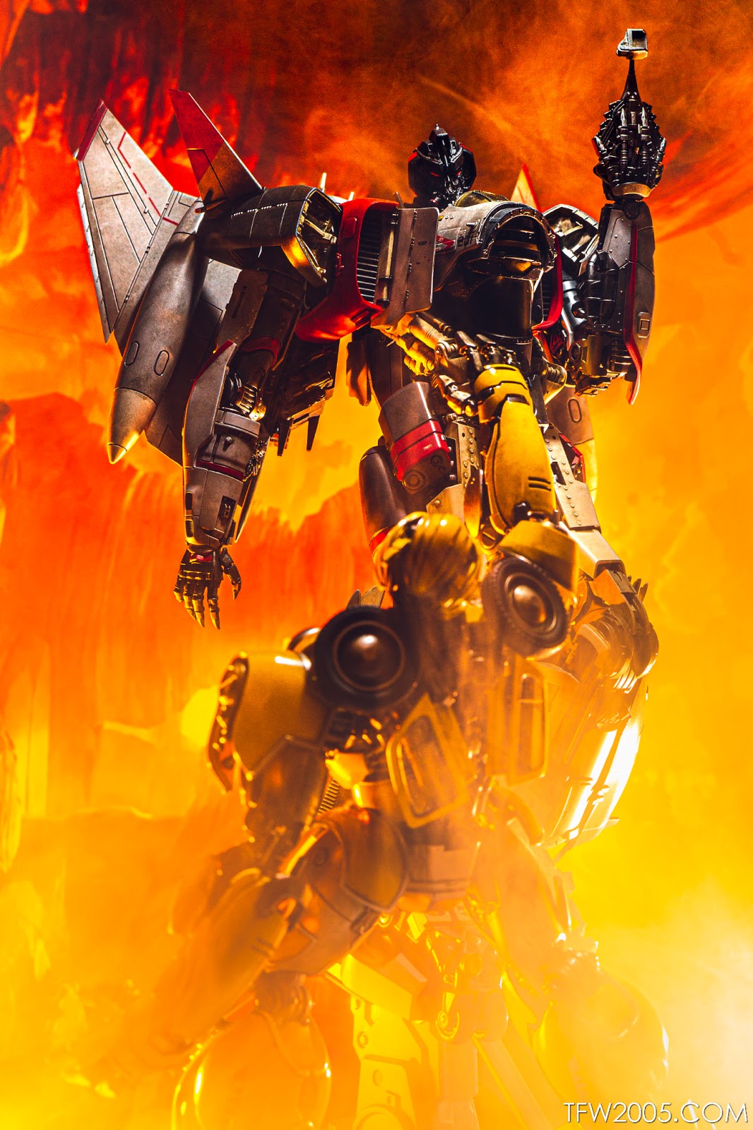 First Look On 3A Bumblebee Movie DLX Blitzwing JEFusion