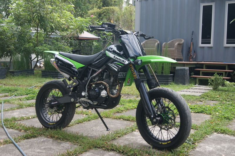 Kumpulan Foto Modifikasi Kawasaki D-Tracker 150 Terbaru - Otomotiva