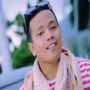Lirik dan Terjemahan Lagu Ipank - Dandam Larangan | MINANG KARAOKE