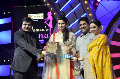 Malaika, Jacqueline & Sania at Women's Prerna Awards 2013