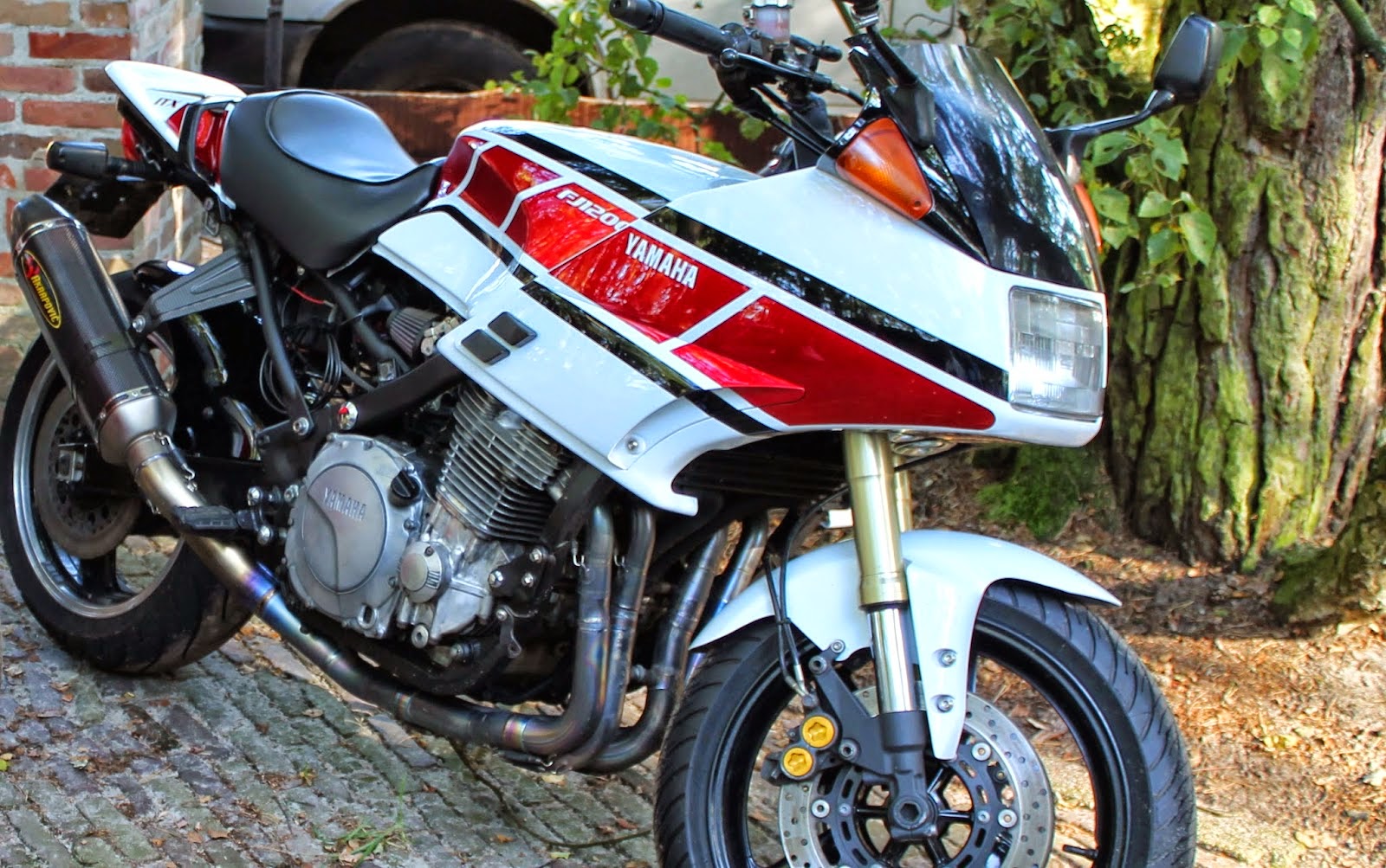 Yamaha fj1200