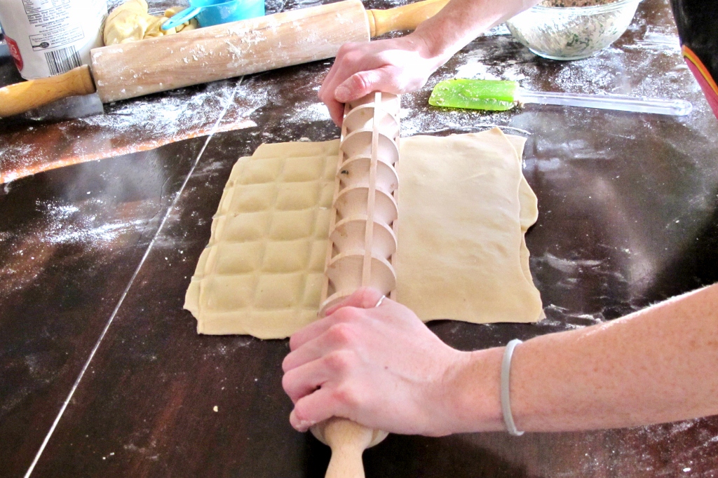 Cookin' for my Captain Ravioli Rolling Pin HOW TO USE