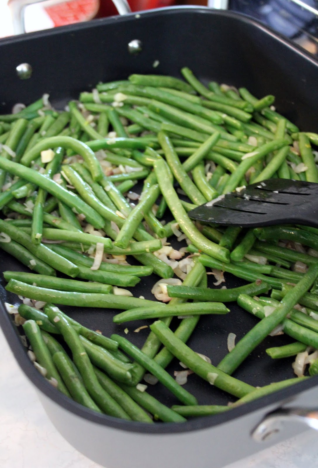 Jo and Sue Garlic Green Beans