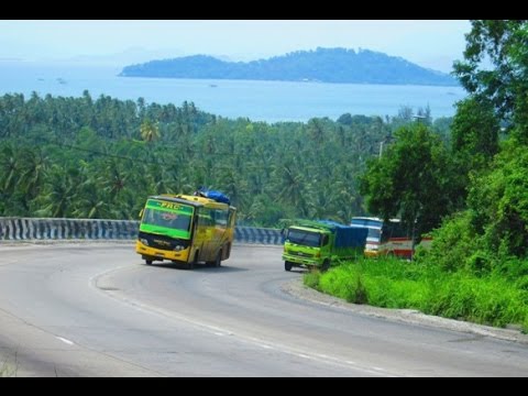 Ingin Berpergian? Hati-hatilah Ketika Melintasi Jalanan! Inilah 7 Jalan Yang Rawan Kecelakaan di Indonesia Ingin Berpergian? Hati-hatilah Ketika Melintasi Jalanan! Inilah 7 Jalan Yang Rawan Kecelakaan di Indonesia