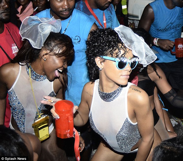 Celeb Diary Rihanna Crop Over Festival Foreday Morning Jam In Barbados