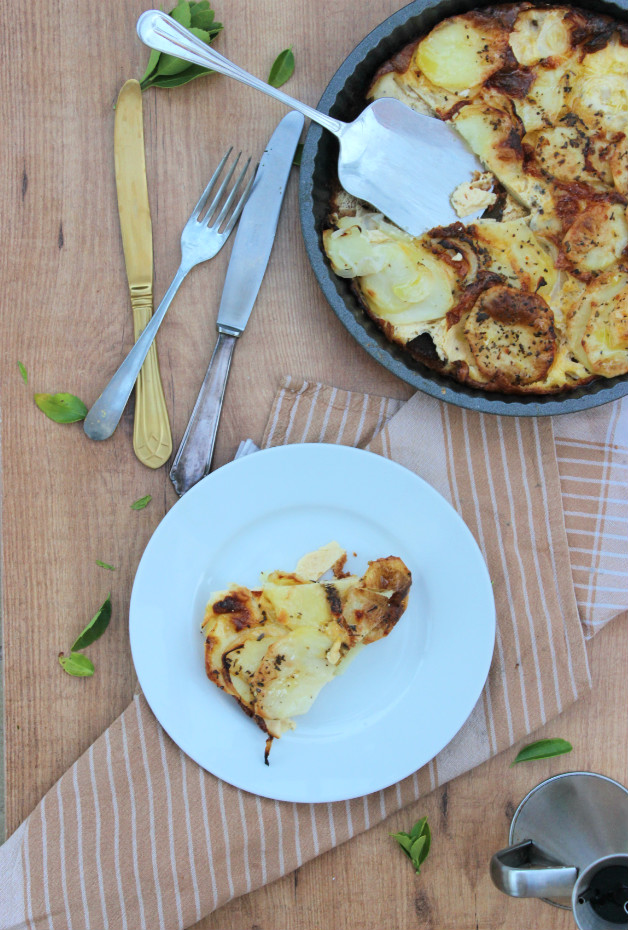 SIENTATE A LA MESA KUGEL DE PATATA / POTATO KUGEL GRATIN