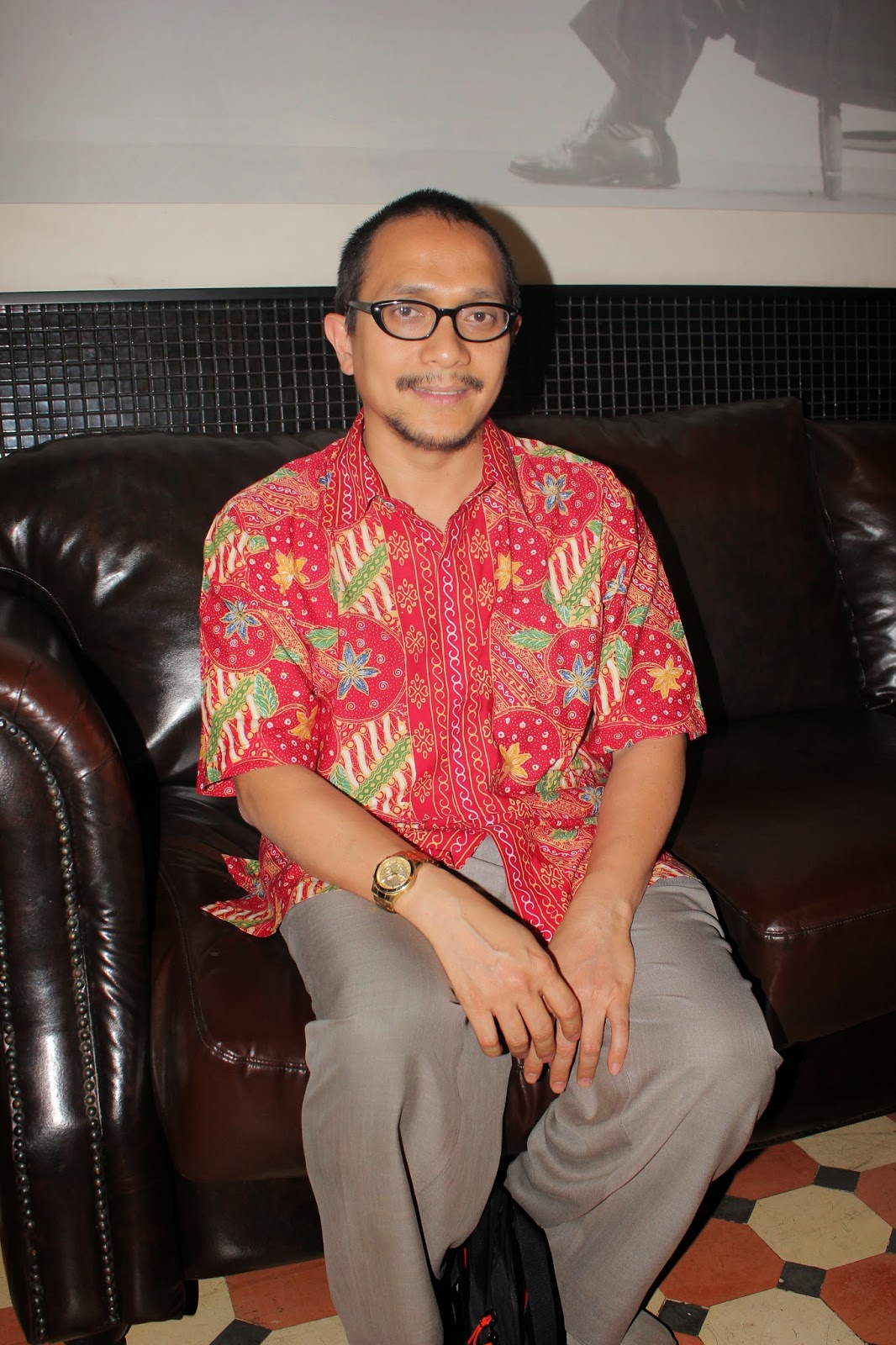 dr. Lukman Edwar, SpM(K) DOKTER KITA