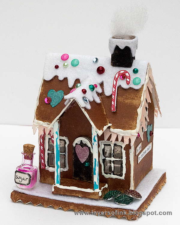 Layers of ink Make your own Gingerbread House