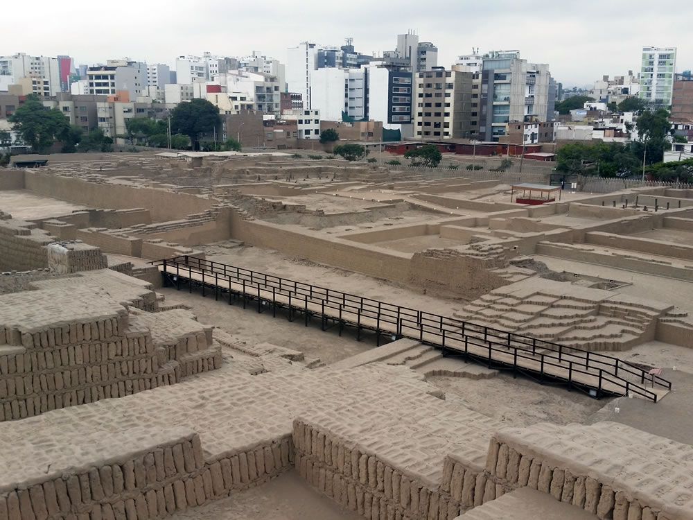 Ruínas Lima Huaca Pucllana