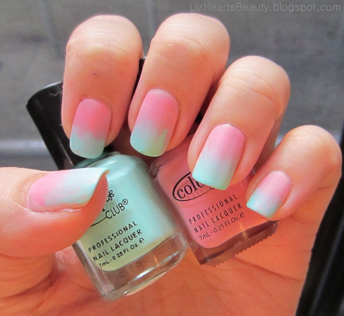 Liz Hearts Beauty! Cotton Candy Gradient Nails